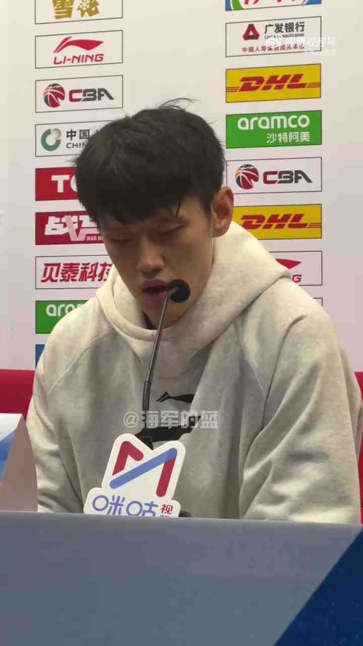 曾凡博：这是很棒的团队胜利 登场就全力拼 会慢慢找回状态帮球队